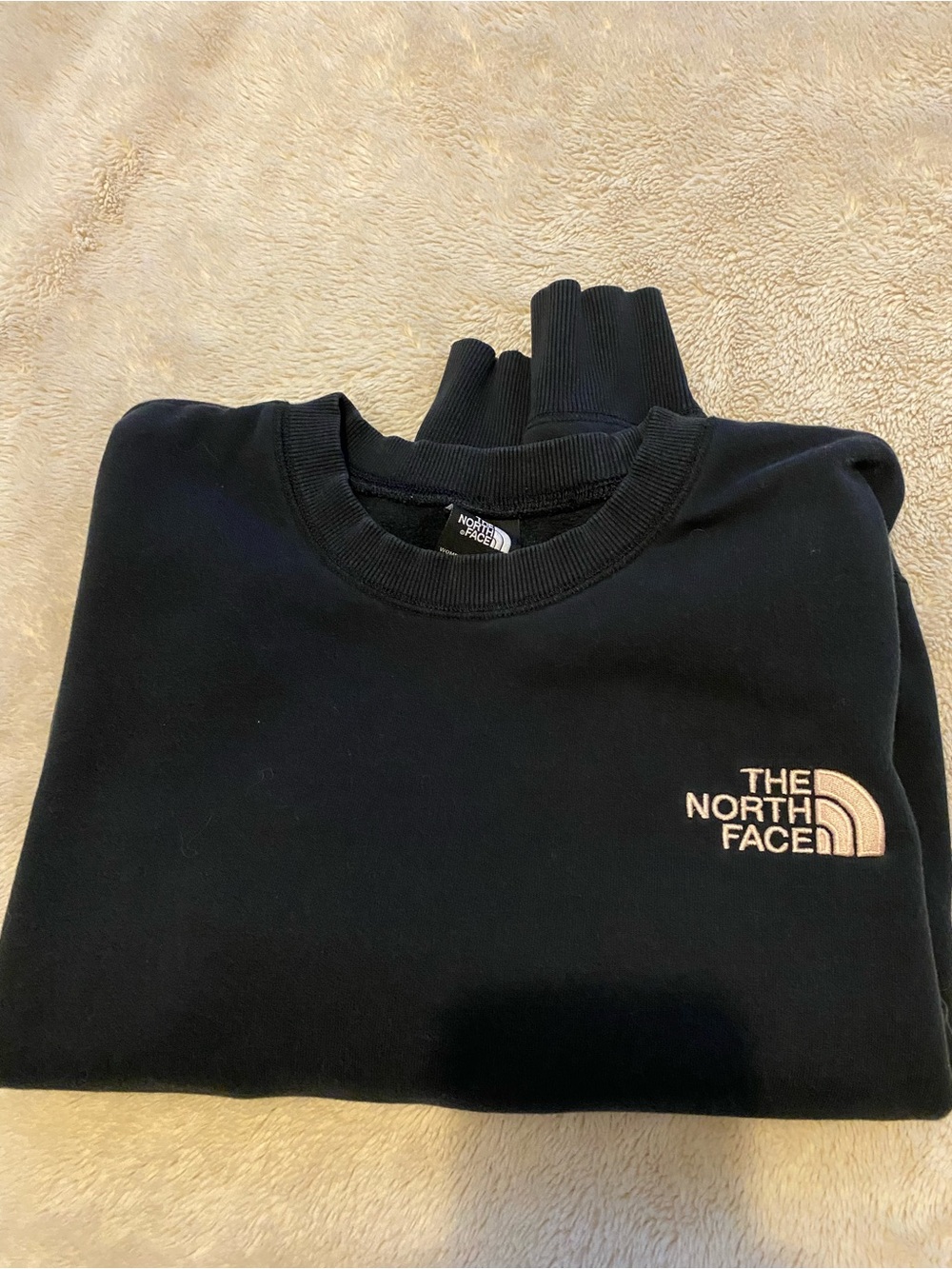 The North Face Black Crewneck Sweatshirt with Contrasting Logo